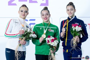 podium ph simone ferraro sfa03484 copia